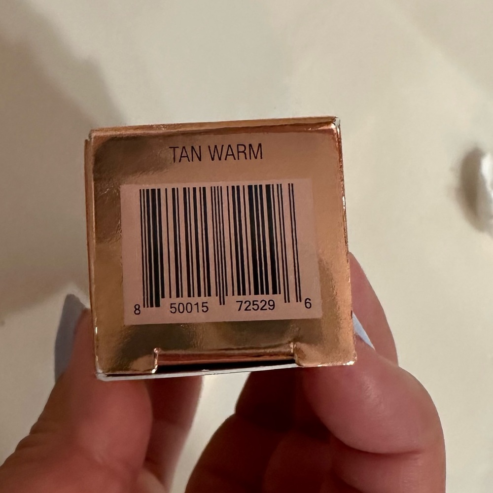 Brand New- Yensa super silk foundation in Tan Warm